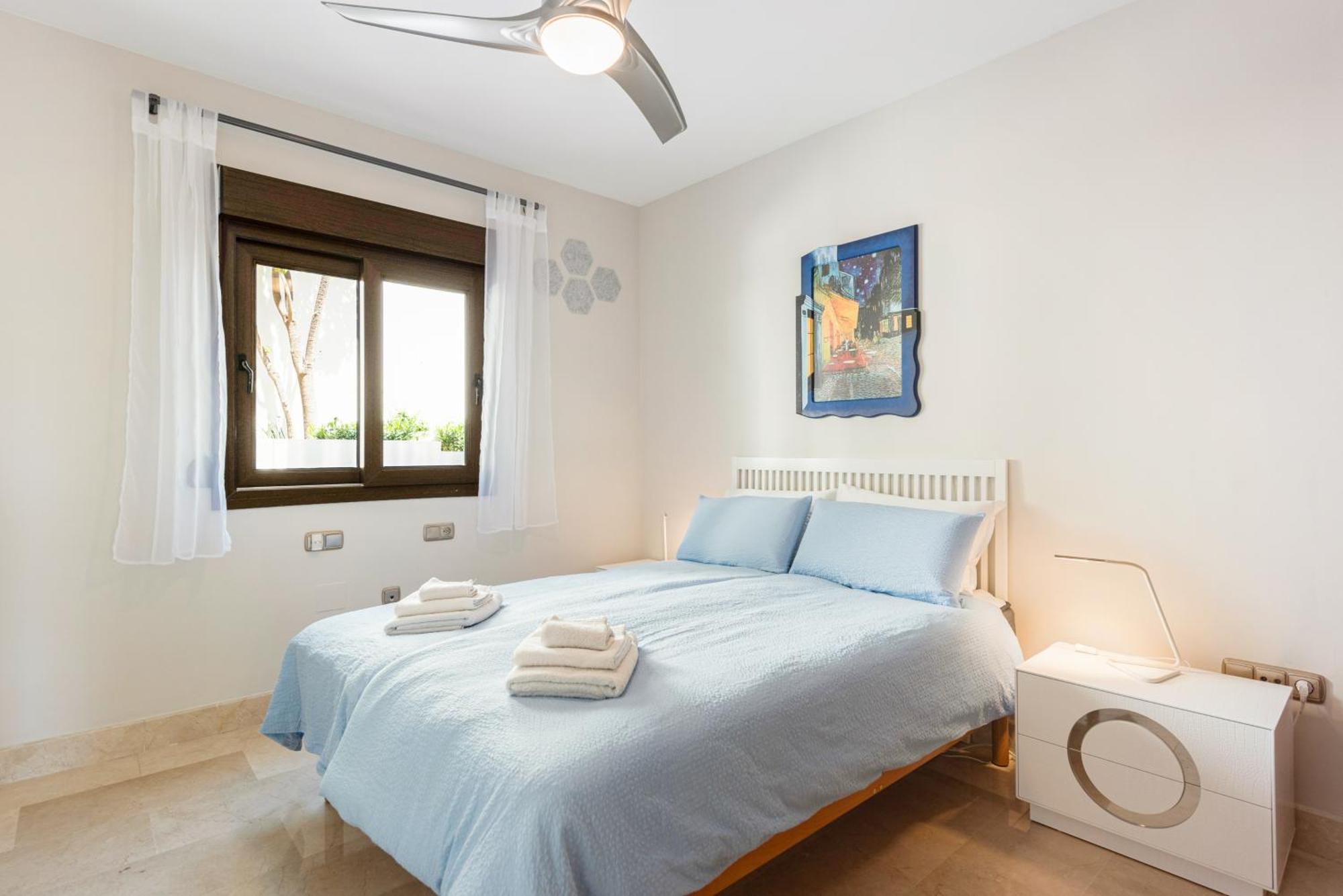 Incredible Apartment With Sea Views And Balcony Михас Екстериор снимка